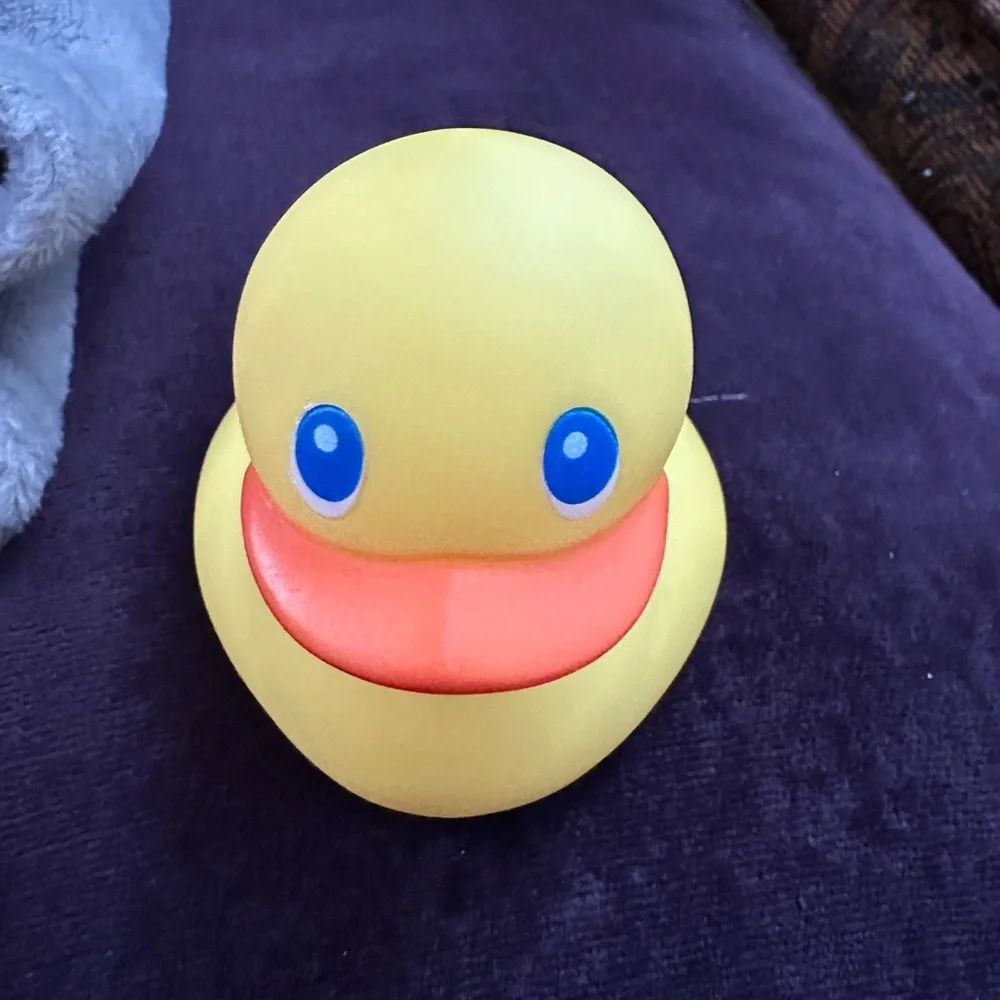 20 piece Bath Set with Yellow Water Temperature Duck 1-3 month Robe with Ears
